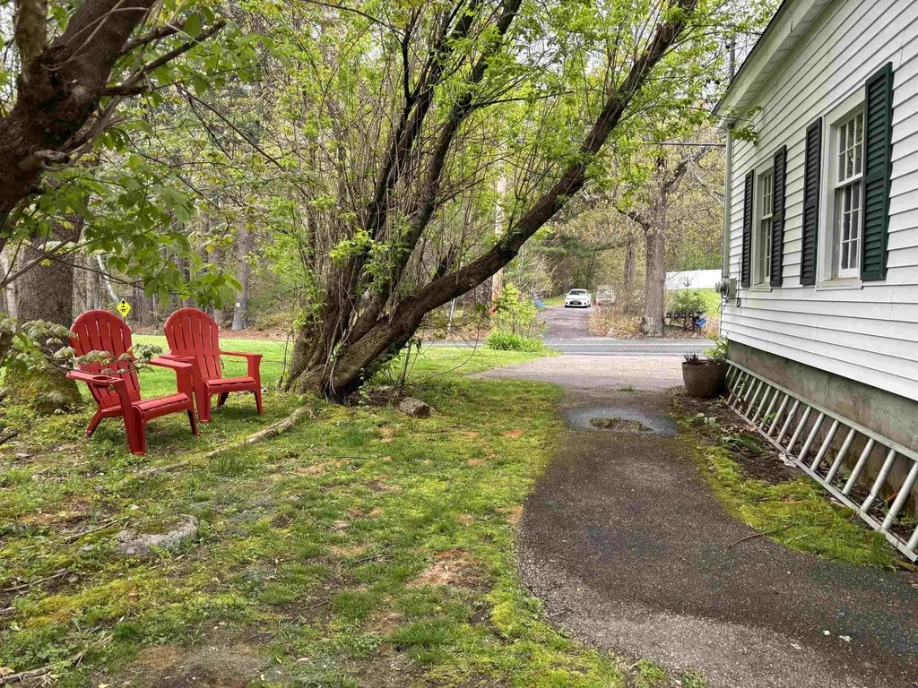 23 Jericho Road Pelham NH 03076-3613