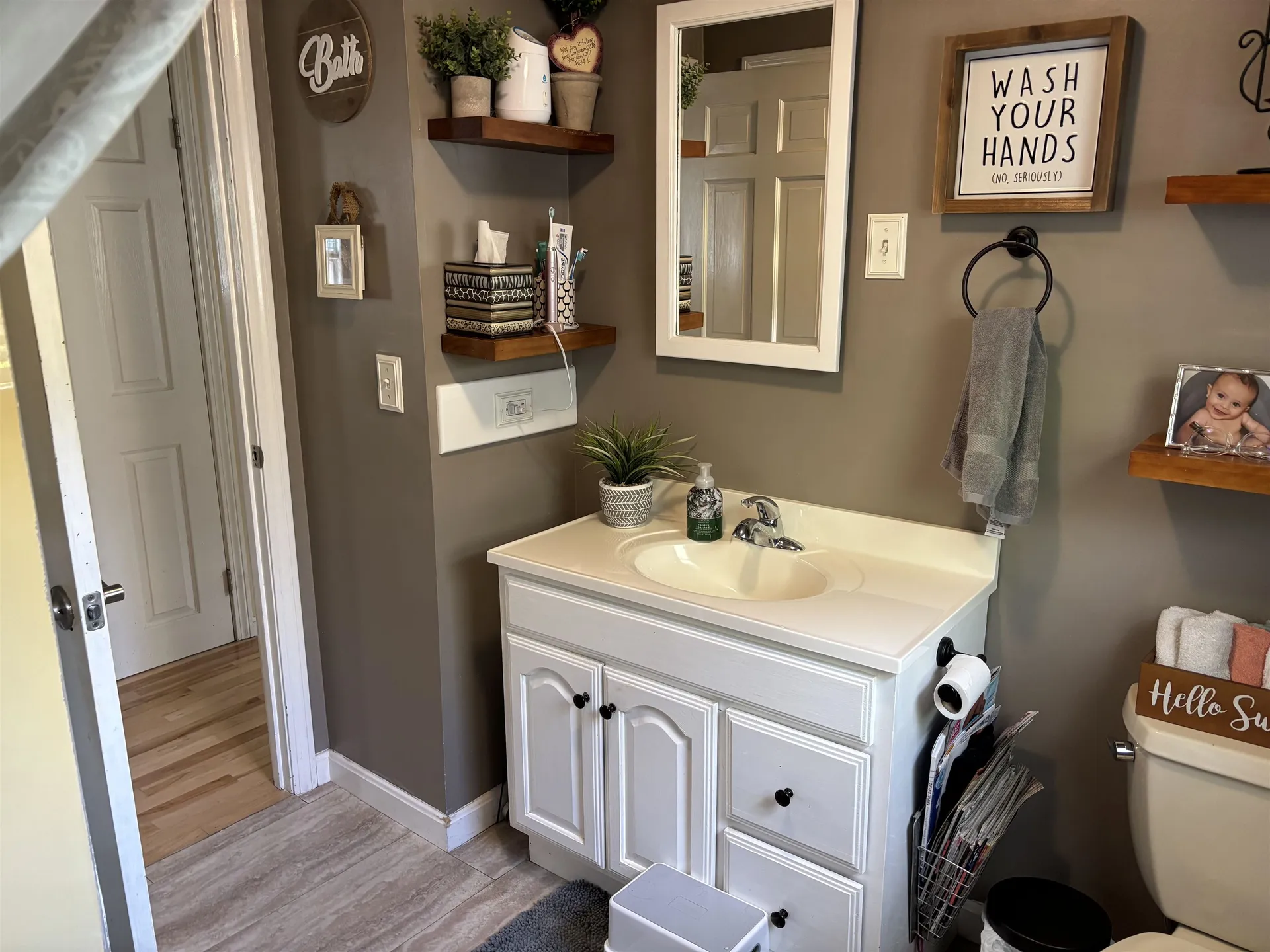 23 Jericho Road Pelham NH 03076-3613