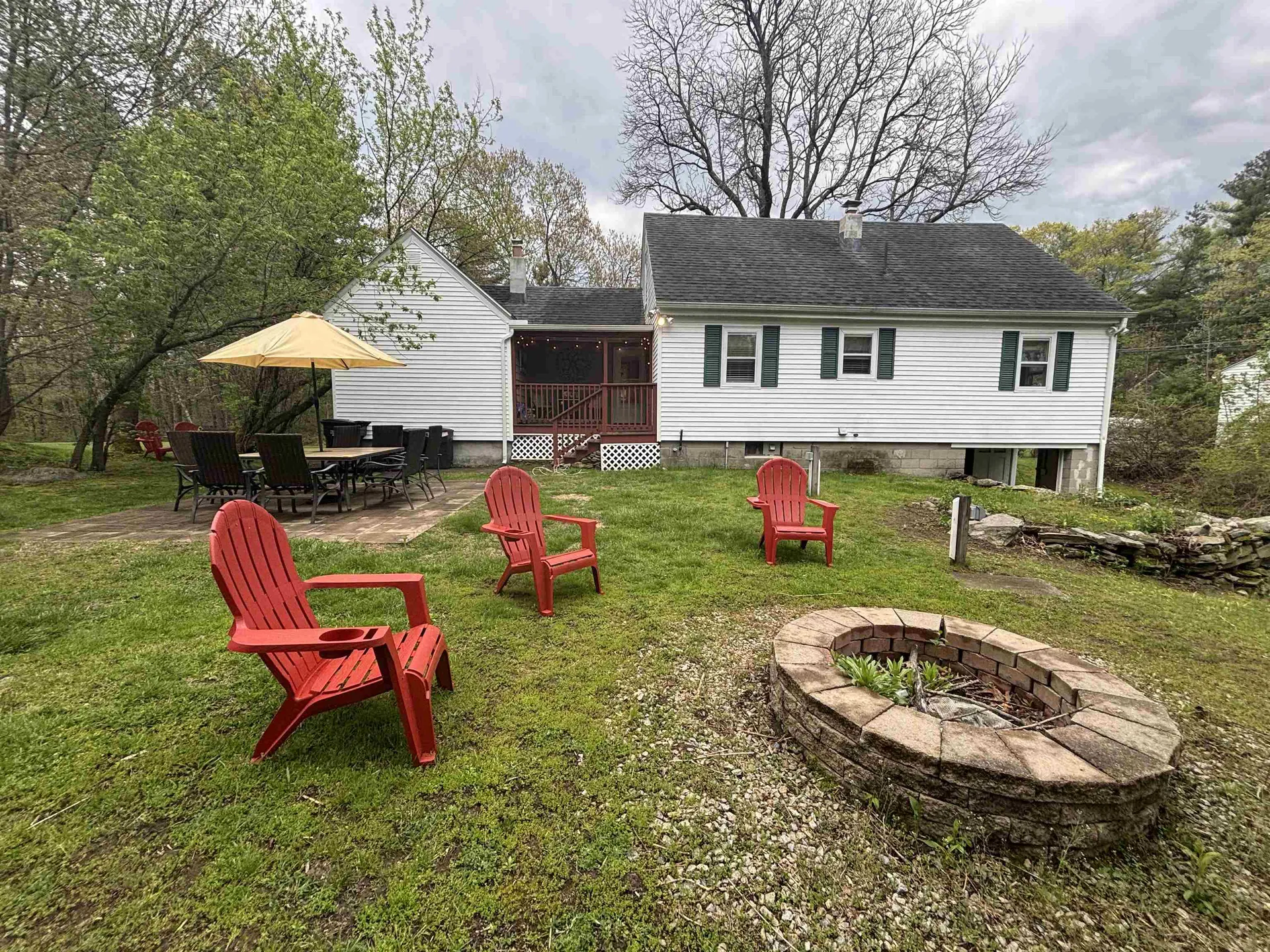 23 Jericho Road Pelham NH 03076-3613