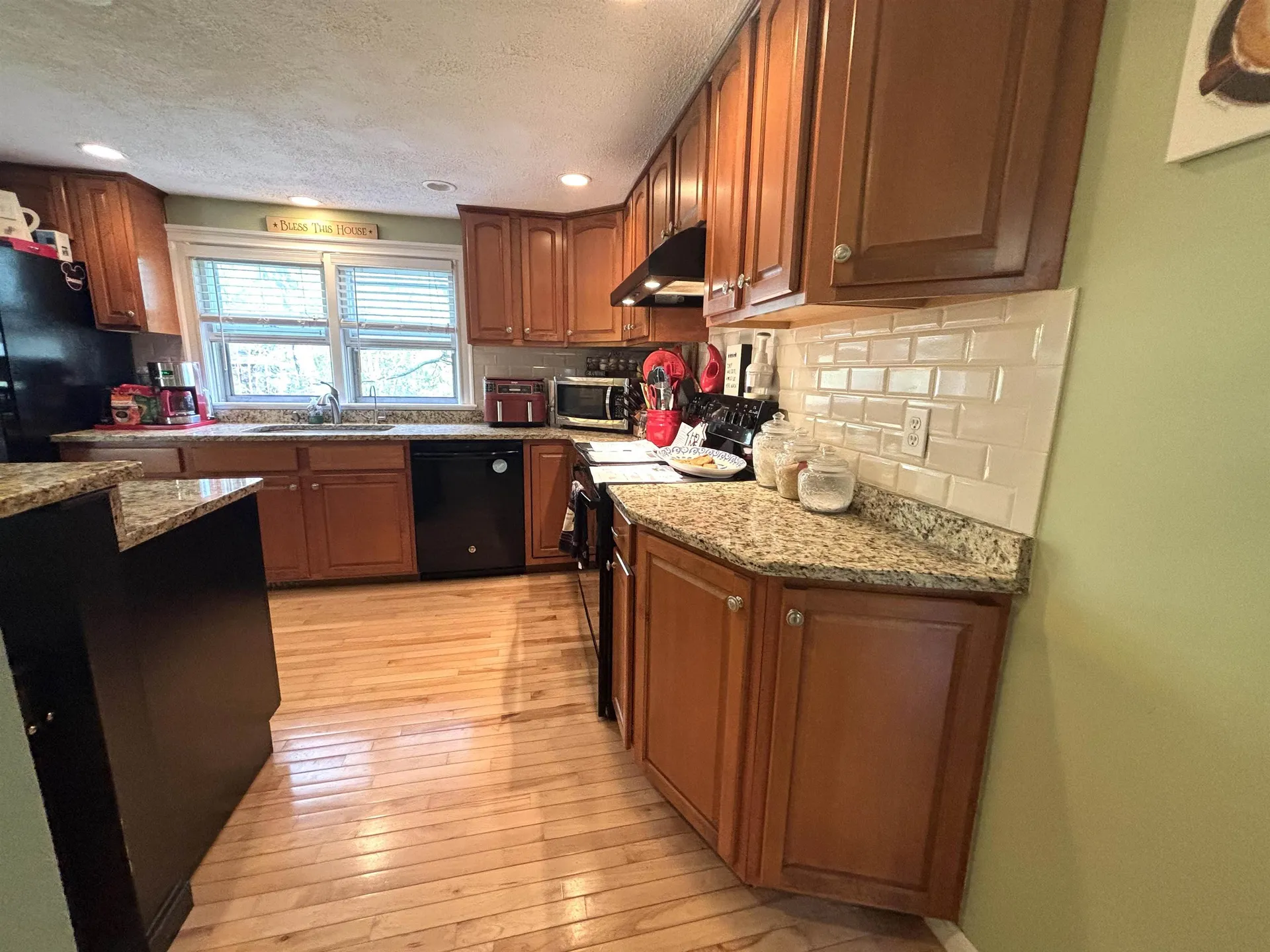 23 Jericho Road Pelham NH 03076-3613