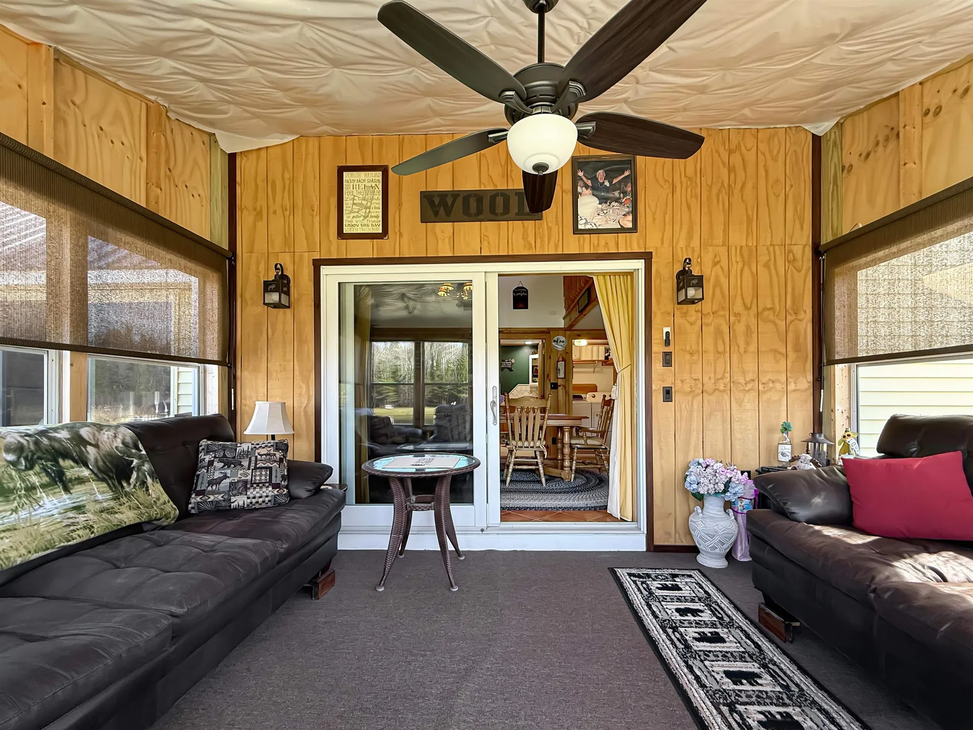 61 Old Country Lane Pittsburg NH 03592
