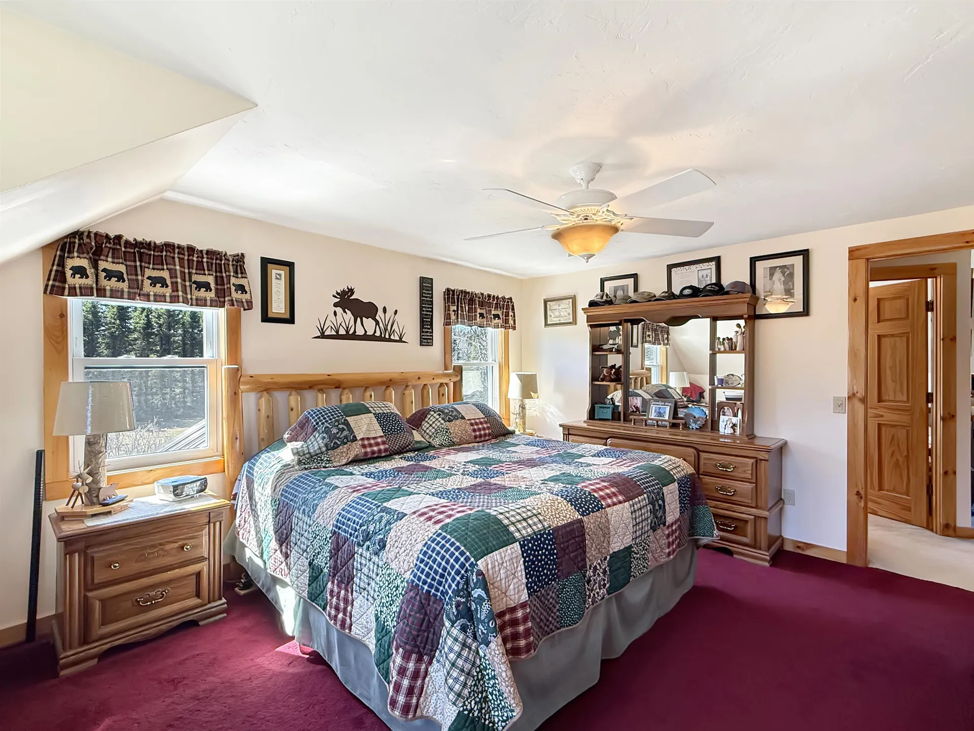 61 Old Country Lane Pittsburg NH 03592
