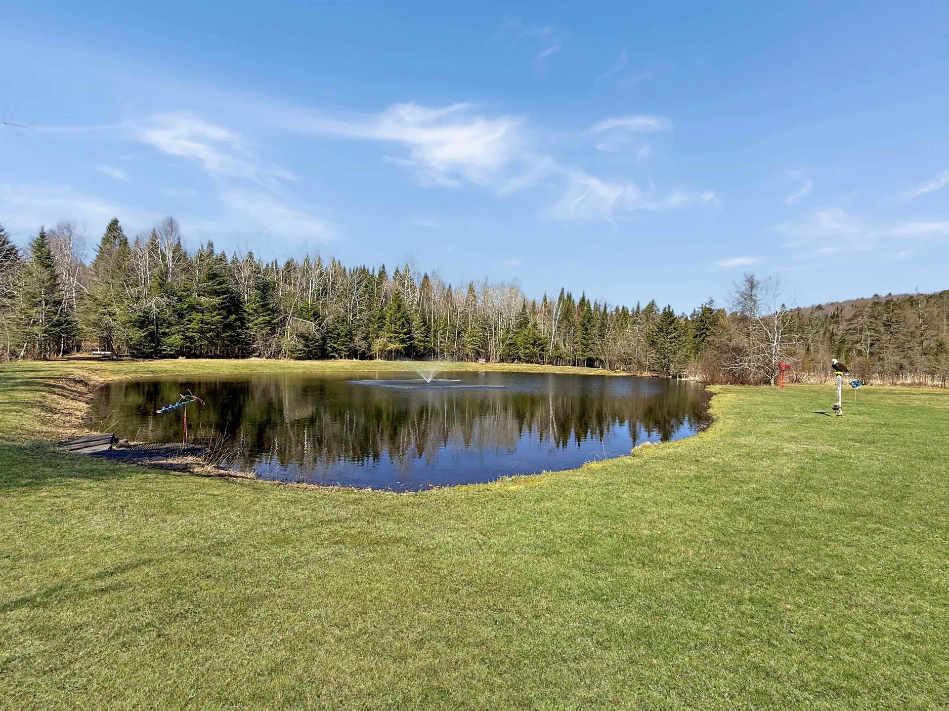 61 Old Country Lane Pittsburg NH 03592