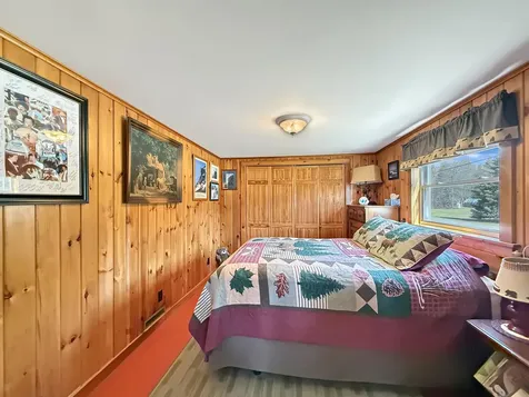 61 Old Country Lane Pittsburg NH 03592