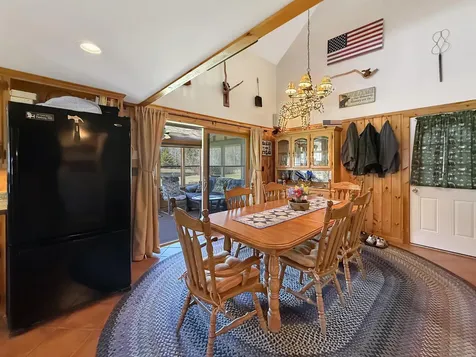 61 Old Country Lane Pittsburg NH 03592
