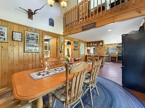 61 Old Country Lane Pittsburg NH 03592