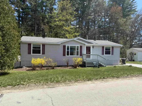 10 Eric Avenue Nashua NH 03062