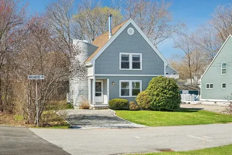 2 Breakers Road Rye NH 03870