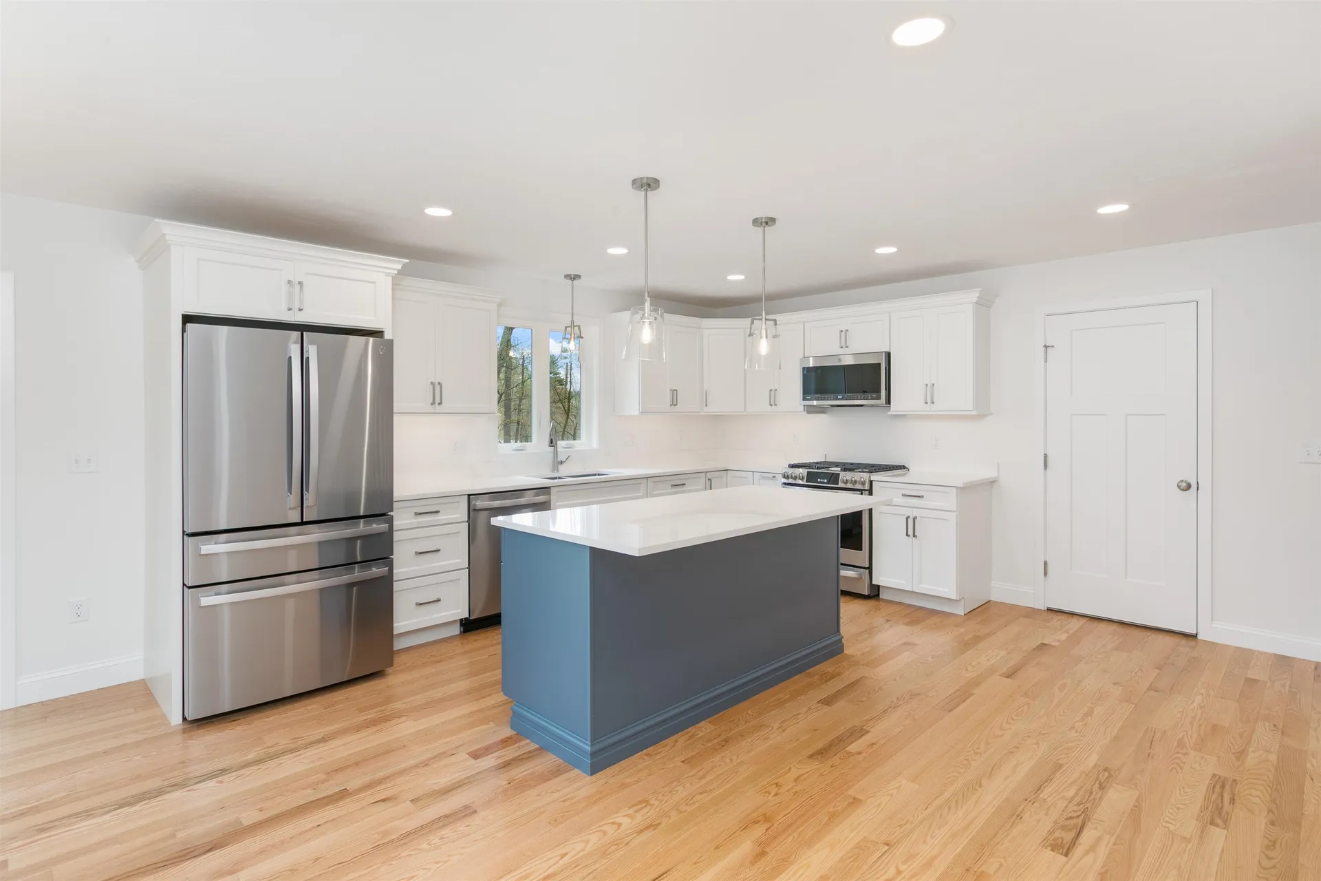 1152 Bridge Street Pelham NH 03076
