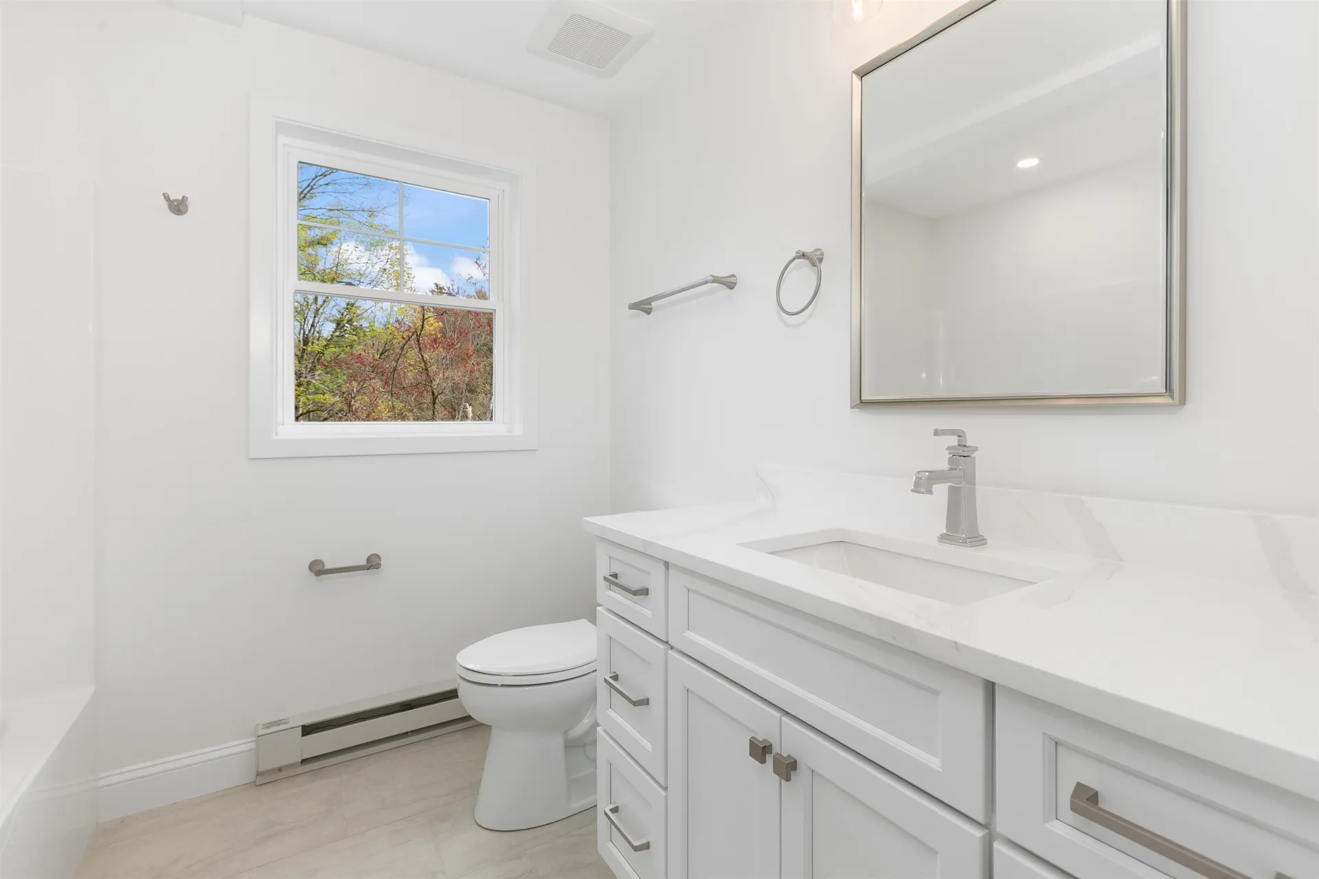 1152 Bridge Street Pelham NH 03076