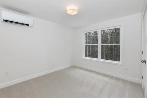 1152 Bridge Street Pelham NH 03076