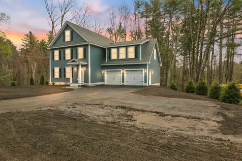 1152 Bridge Street Pelham NH 03076