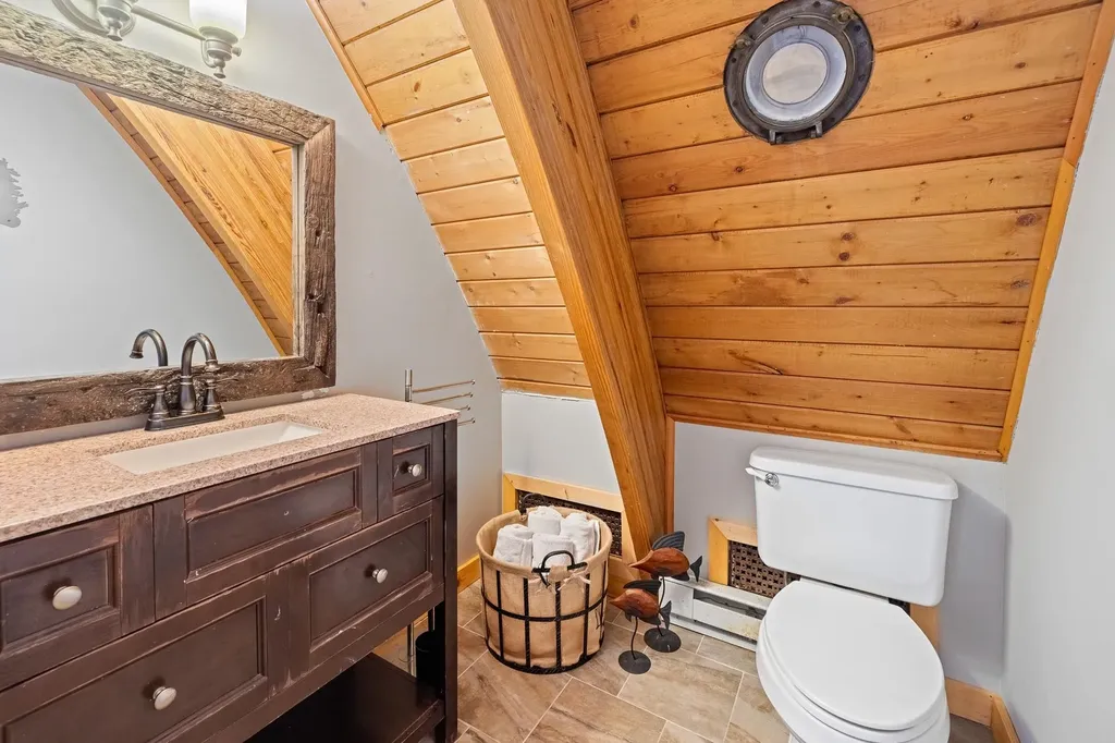 82 North Brookwood Road Stratton VT 05155