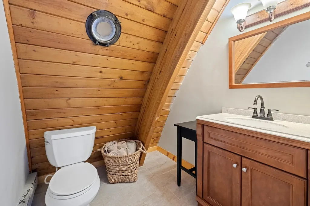 82 North Brookwood Road Stratton VT 05155