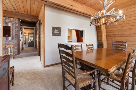 82 North Brookwood Road Stratton VT 05155