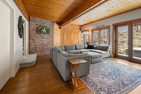 82 North Brookwood Road Stratton VT 05155