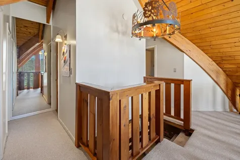 82 North Brookwood Road Stratton VT 05155