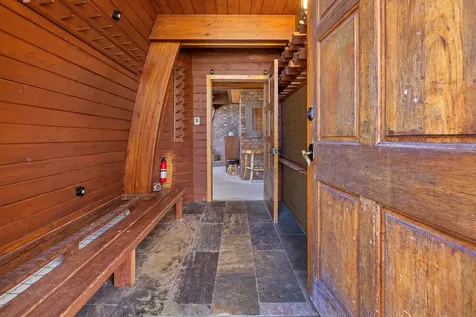 82 North Brookwood Road Stratton VT 05155