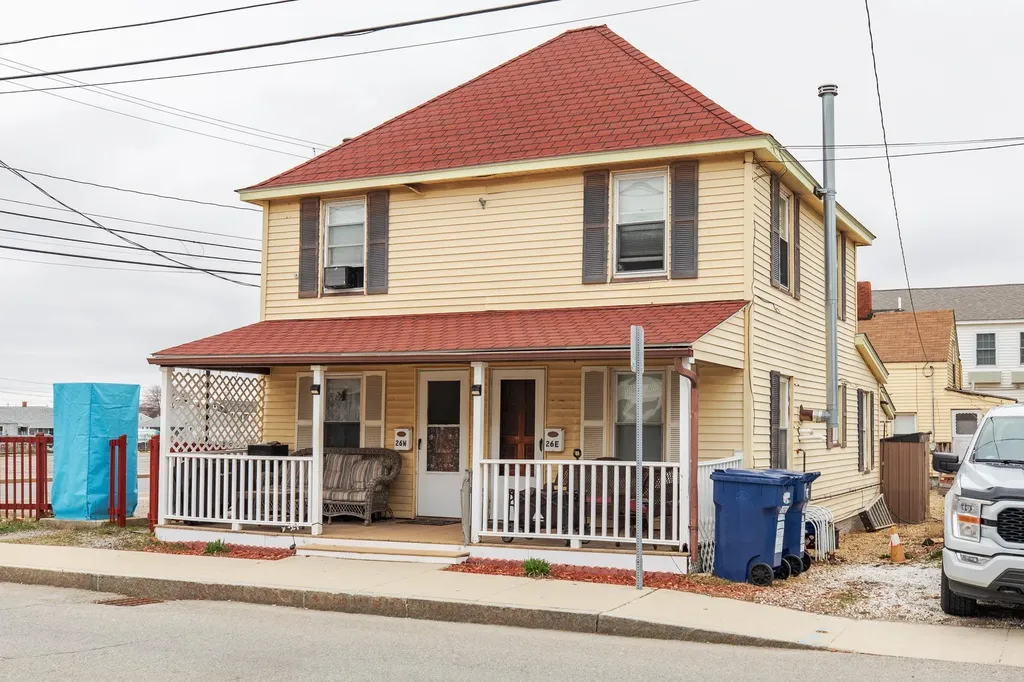 26 B Street Hampton NH 03842