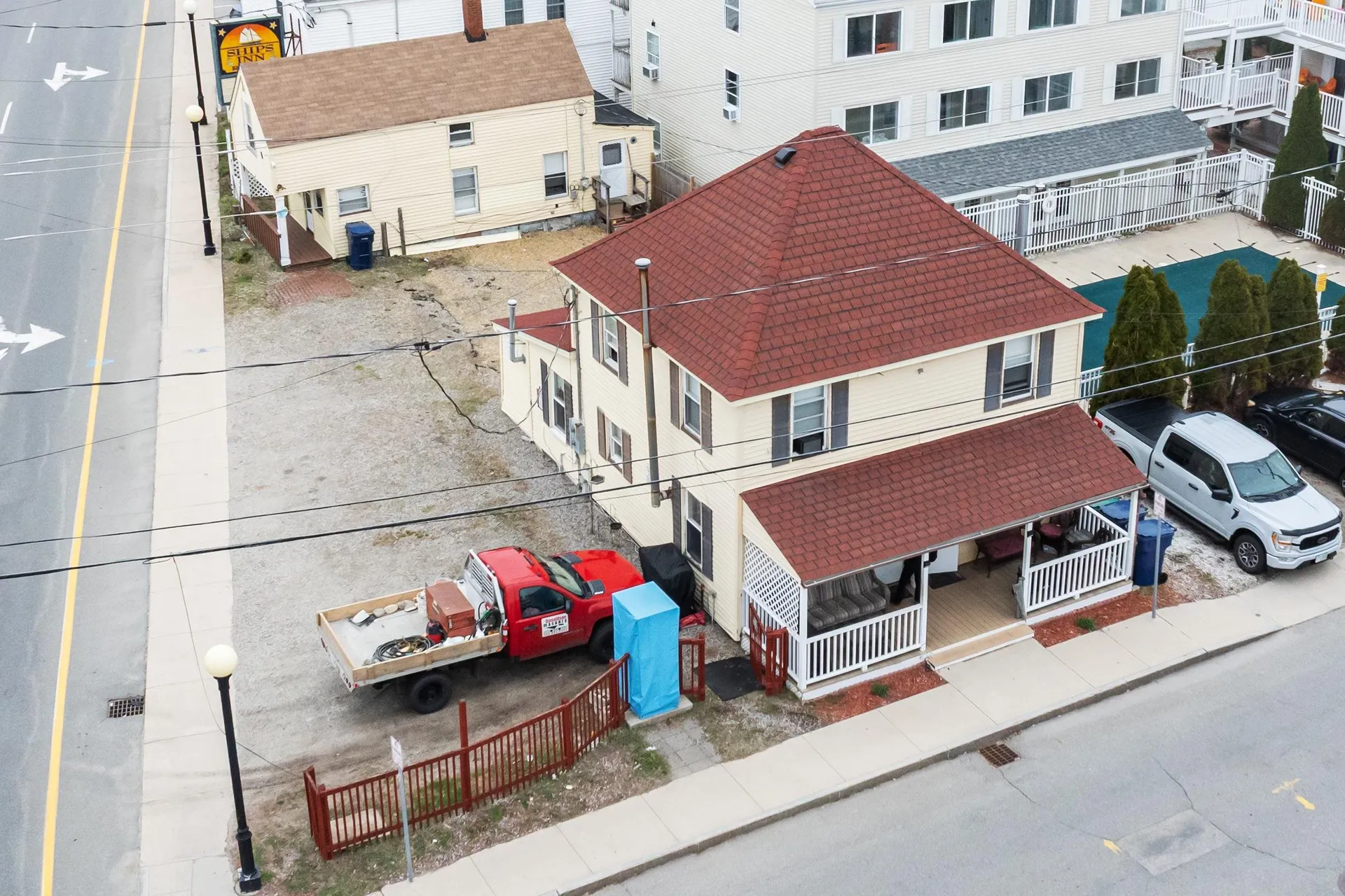 26 B Street Hampton NH 03842