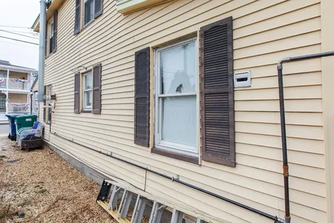 26 B Street Hampton NH 03842