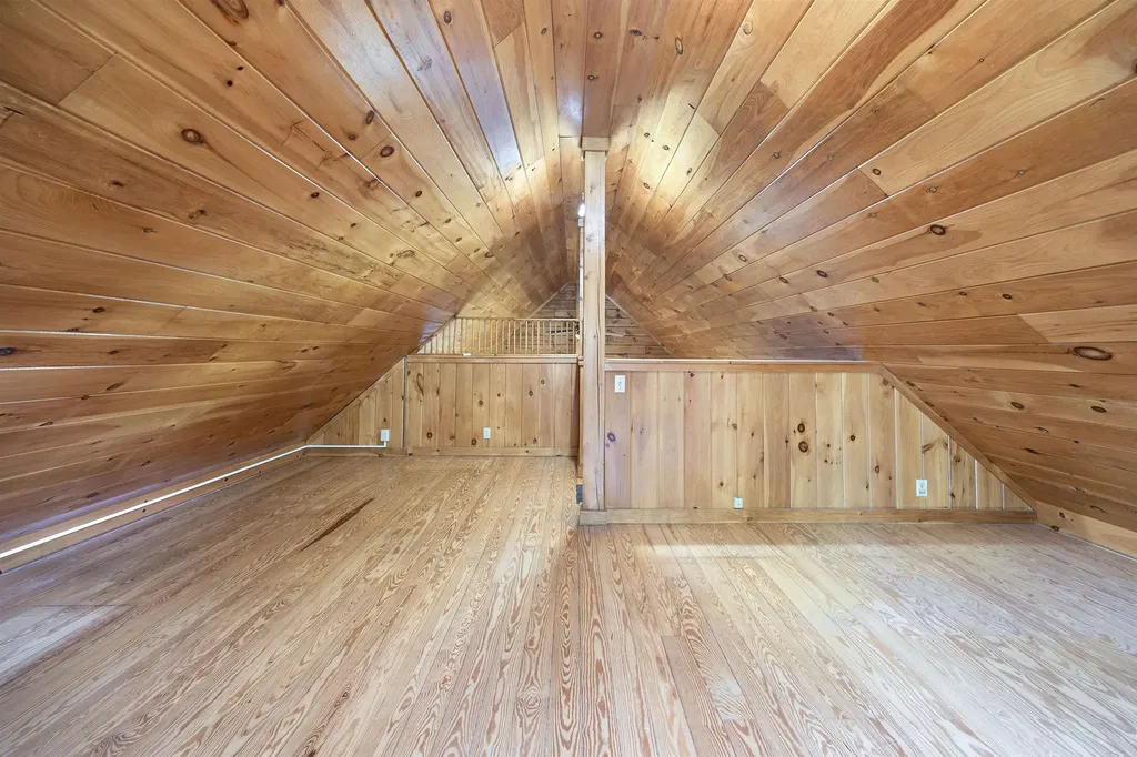 287 Meader Road Ryegate VT 05046