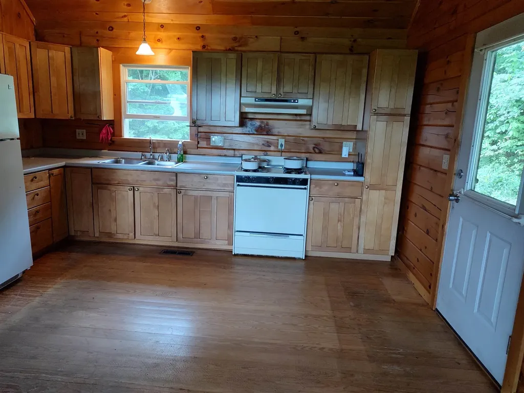 287 Meader Road Ryegate VT 05046