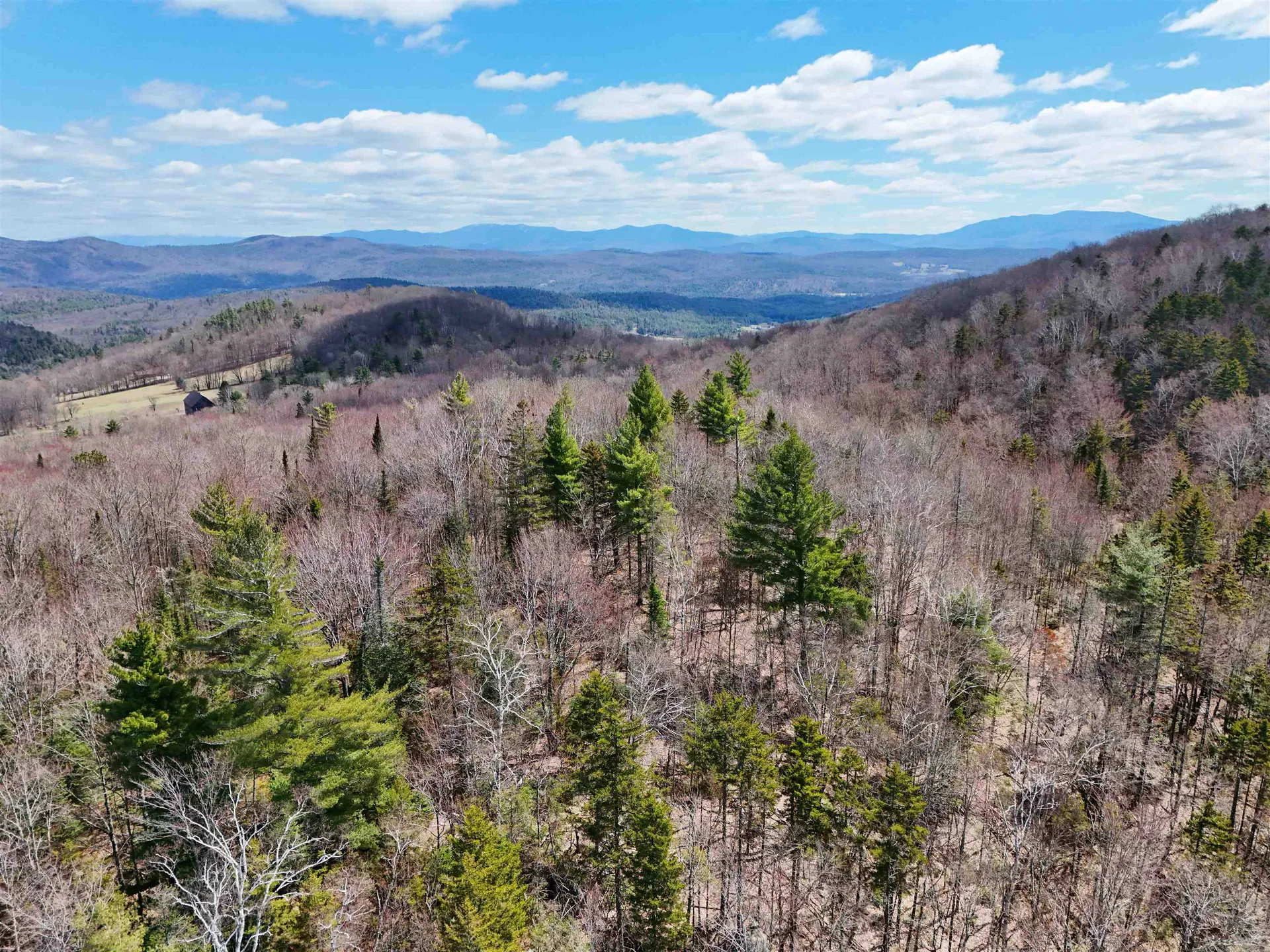287 Meader Road Ryegate VT 05046