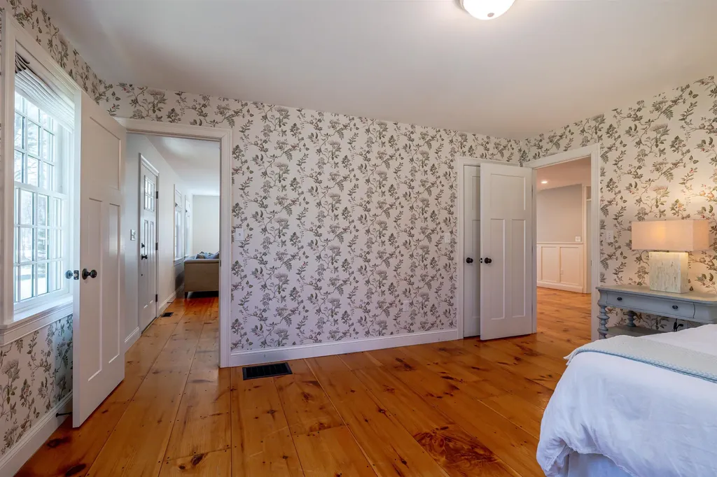 594 South Road Hopkinton NH 03229