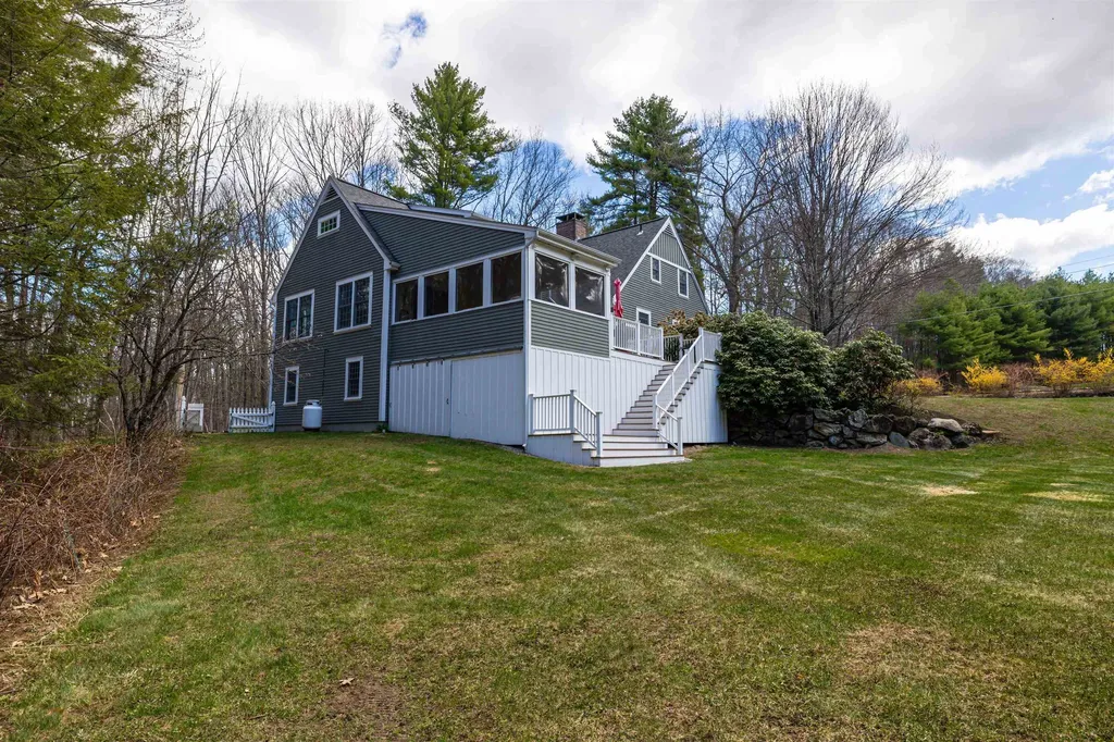 594 South Road Hopkinton NH 03229