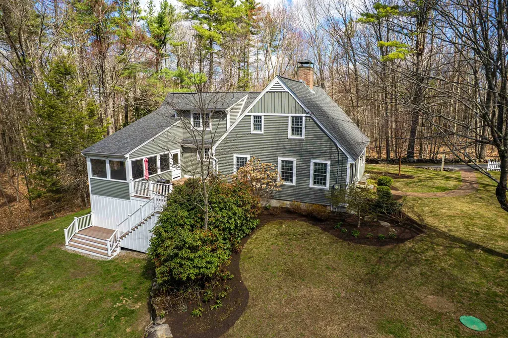 594 South Road Hopkinton NH 03229