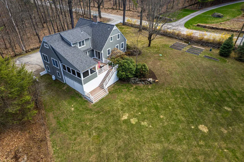 594 South Road Hopkinton NH 03229