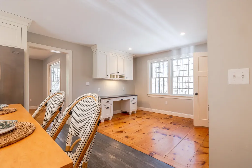 594 South Road Hopkinton NH 03229