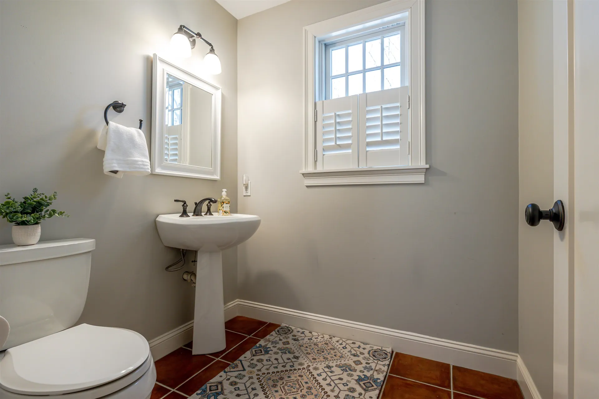 594 South Road Hopkinton NH 03229