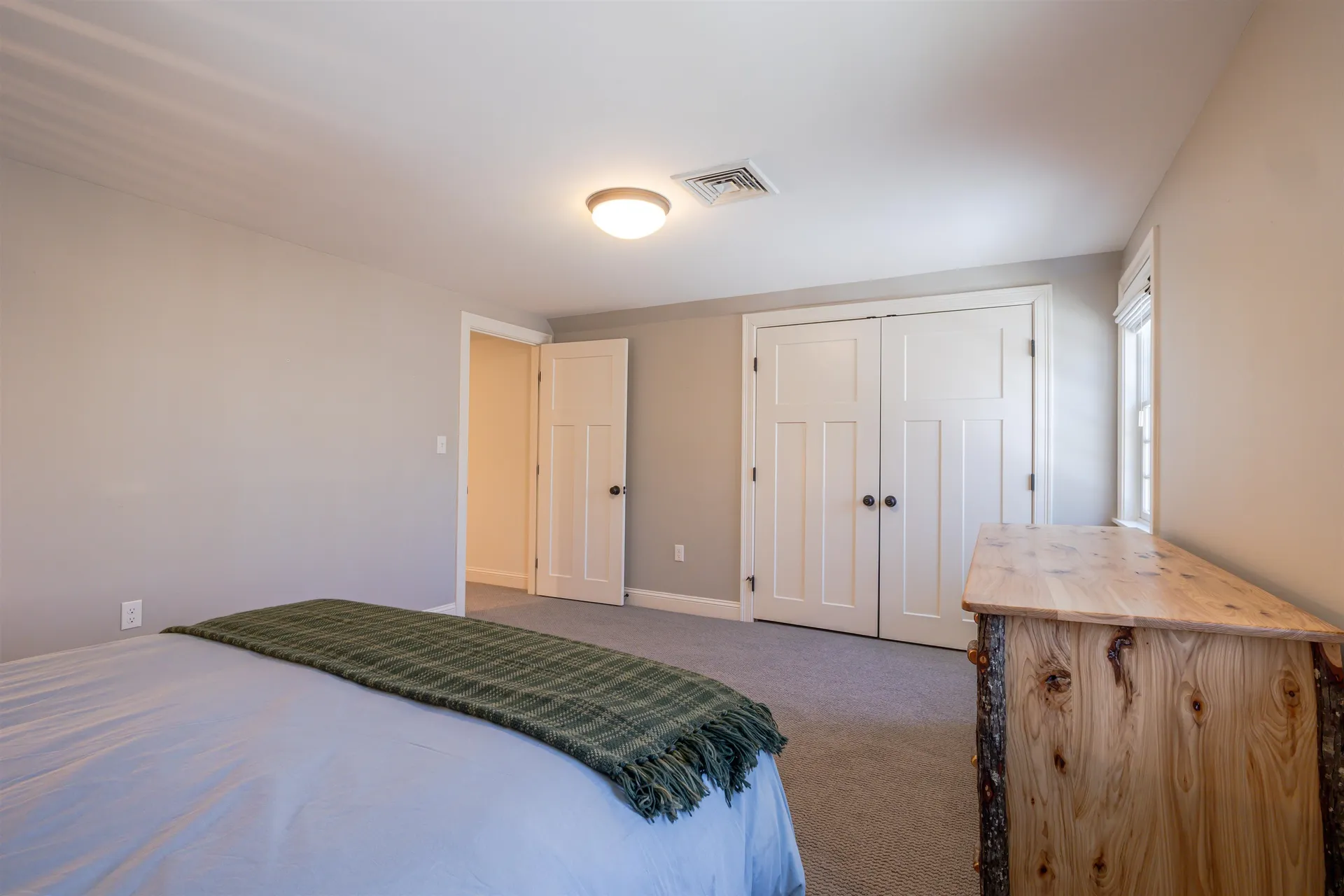 594 South Road Hopkinton NH 03229