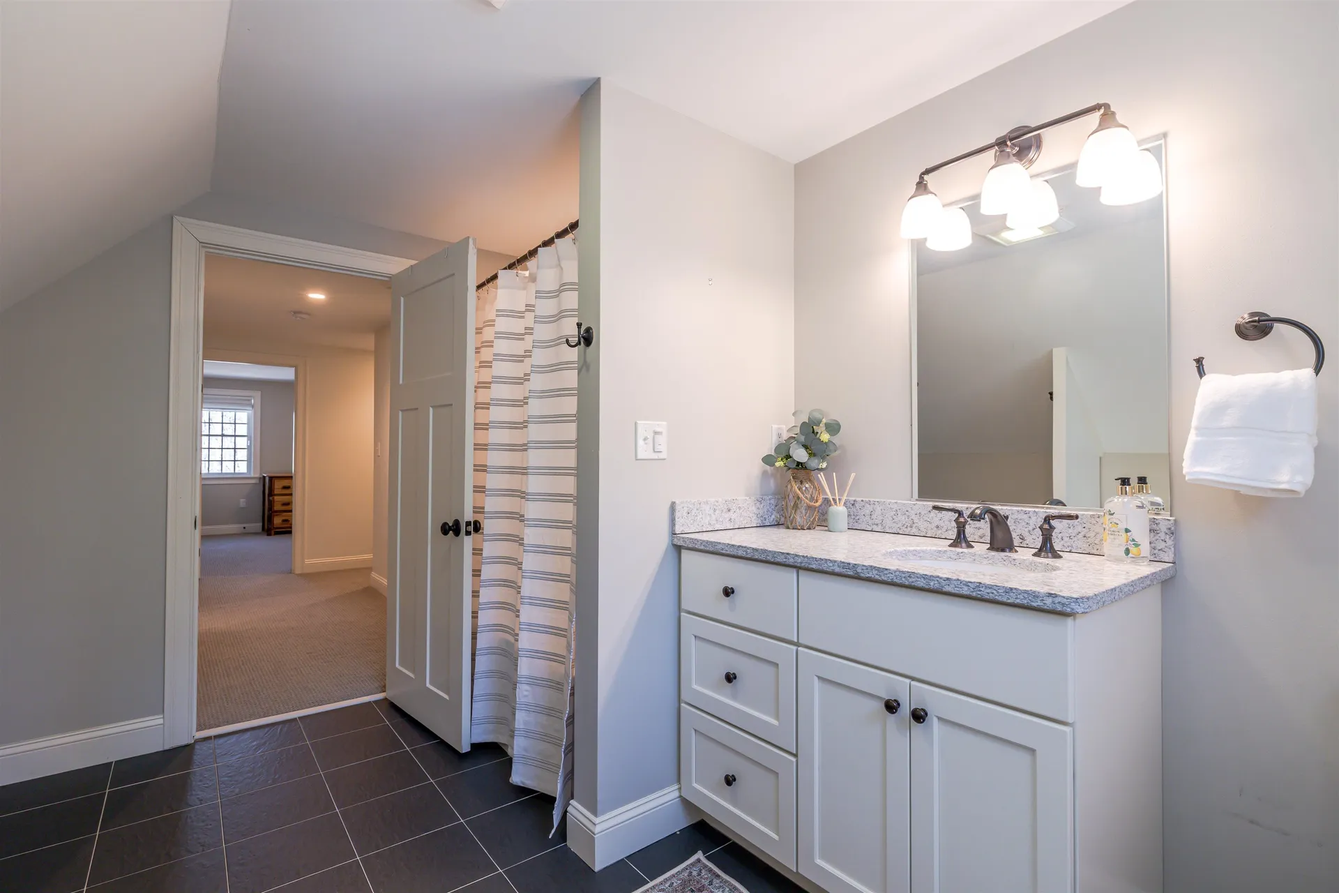 594 South Road Hopkinton NH 03229