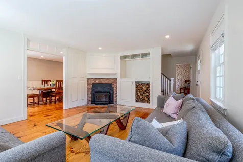 594 South Road Hopkinton NH 03229