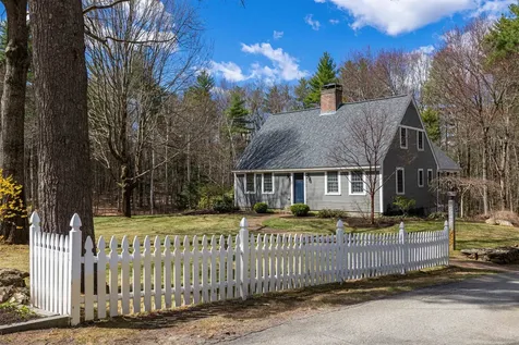 594 South Road Hopkinton NH 03229