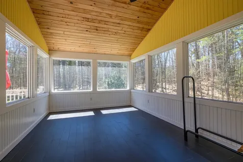 594 South Road Hopkinton NH 03229