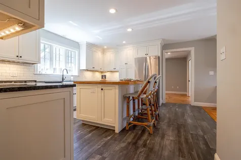 594 South Road Hopkinton NH 03229