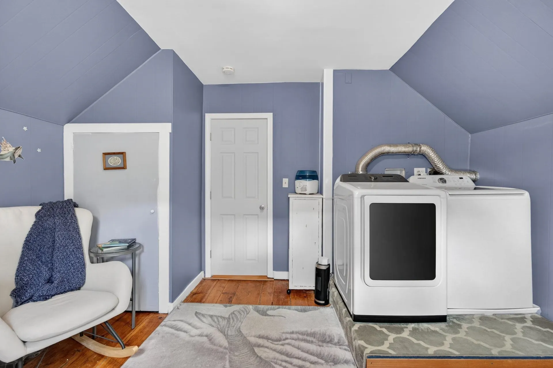16 Artillery Lane Nashua NH 03064