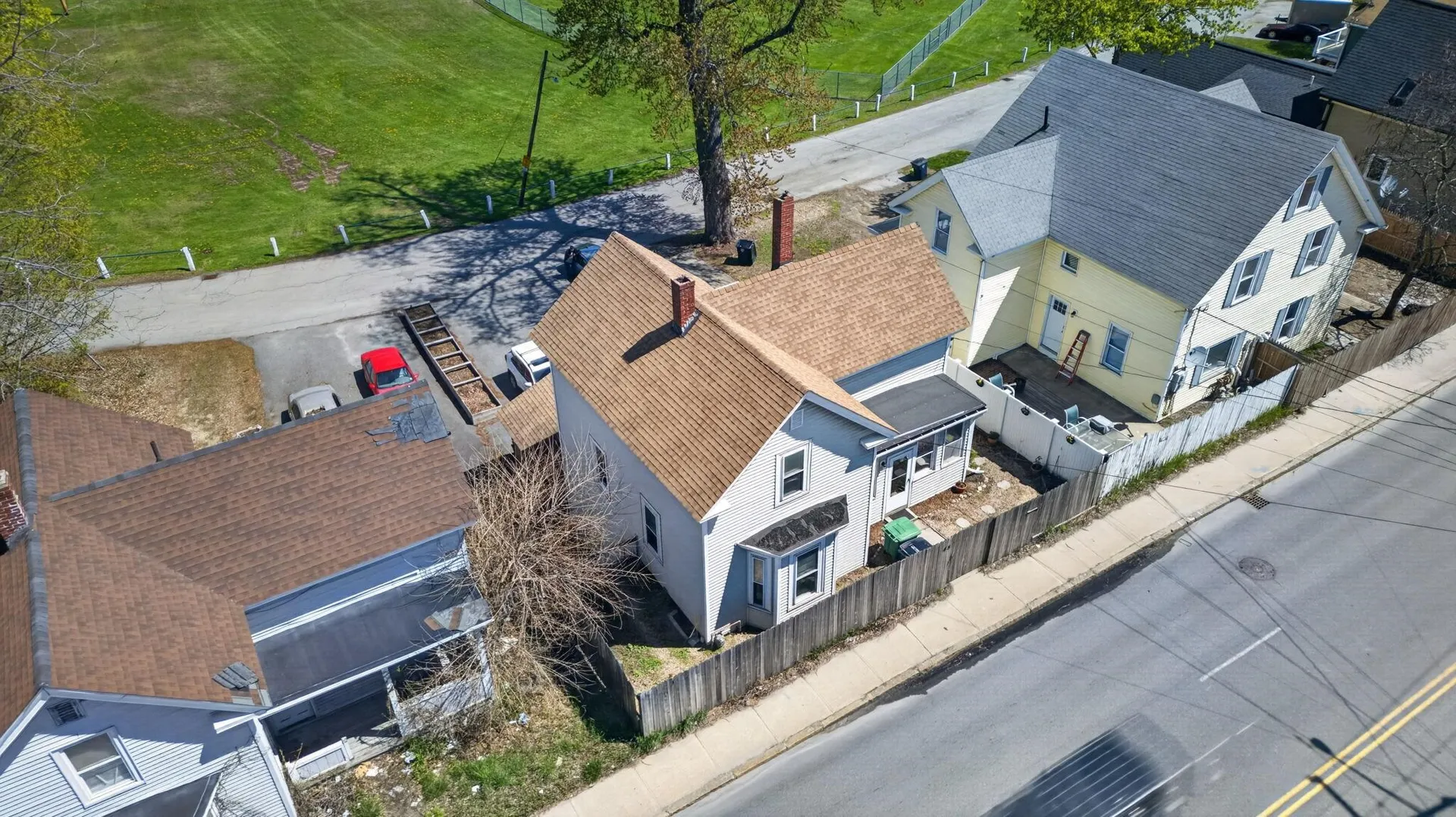 16 Artillery Lane Nashua NH 03064