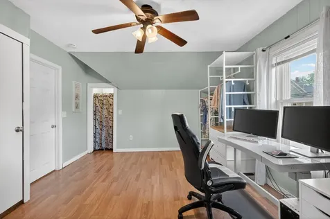 16 Artillery Lane Nashua NH 03064
