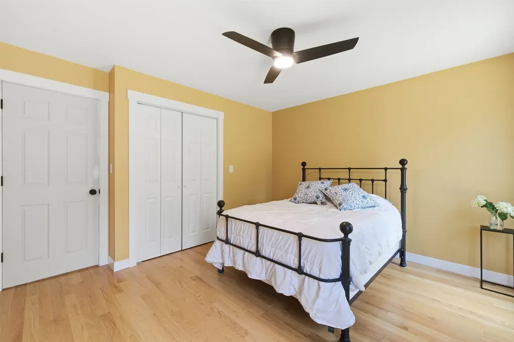 66 Lyford Road Brookfield NH 03872