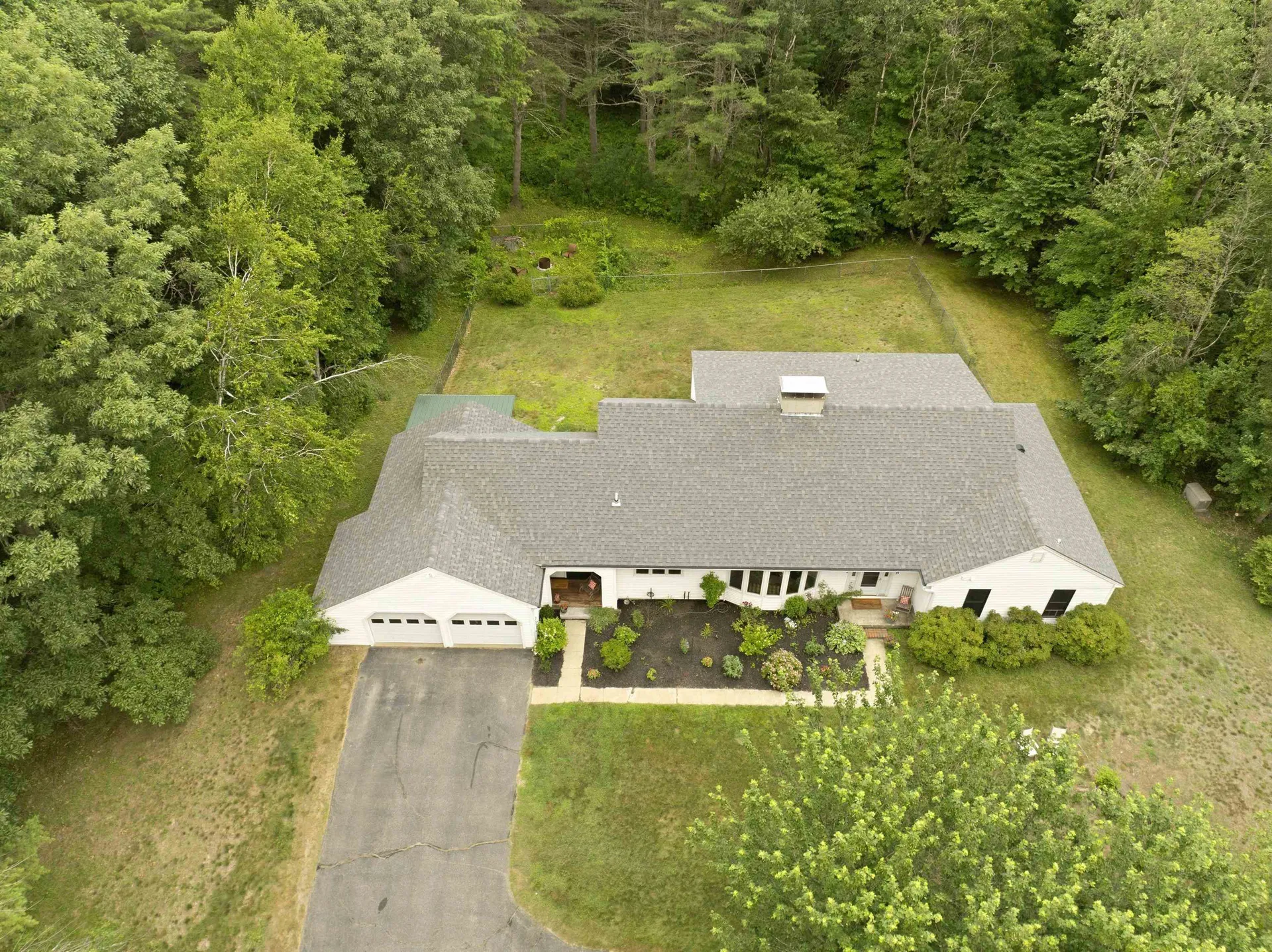 66 Lyford Road Brookfield NH 03872