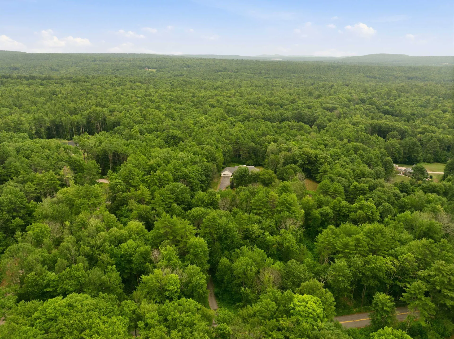 66 Lyford Road Brookfield NH 03872