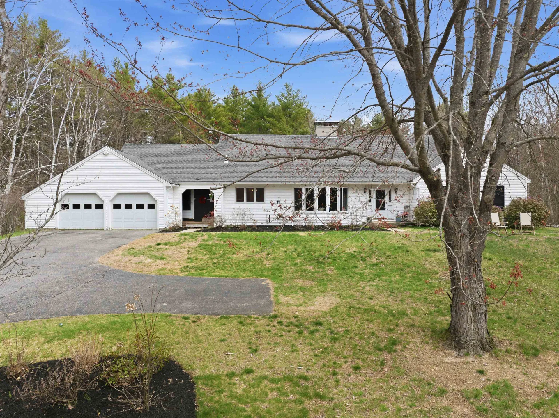 66 Lyford Road Brookfield NH 03872