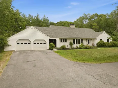 66 Lyford Road Brookfield NH 03872