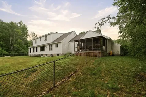 66 Lyford Road Brookfield NH 03872