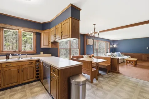 66 Lyford Road Brookfield NH 03872